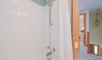 7 Robin Hill Ln, Athens, OH 45701