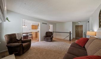 15629 Klamm St, Basehor, KS 66007