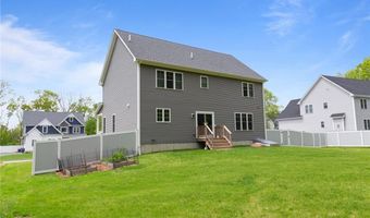 25 Kristin Dr, Cranston, RI 02921