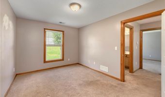 15628 Landauer Cir, Basehor, KS 66007