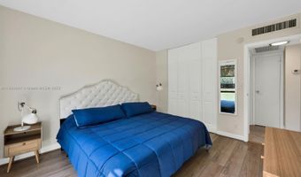3101 N Country Club Dr 105, Aventura, FL 33180