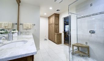 1 CRAIG Rd, Annandale, NJ 08801