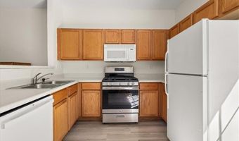 3263 Hidden Cove Cir, Peachtree Corners, GA 30092