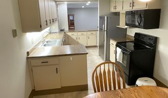 800 1st Dr NW 102, Austin, MN 55912