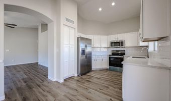 1830 E COUNTRYWALK Ln, Chandler, AZ 85225