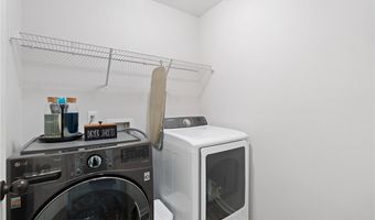 165 6th St, Auburn, GA 30011