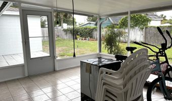 451 WHITING Ln, Atlantic Beach, FL 32233