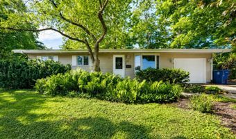 3412 Ontario St, Ames, IA 50014