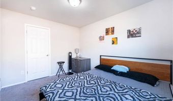 6704 Pilgrim Rd, Bentonville, AR 72713