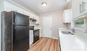 815 Wilbrown Cir, Charlotte, NC 28217