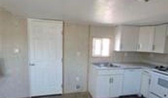 2884 Green Tree Ave, Las Vegas, NV 89142
