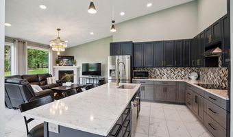 4401 Cochrane Pkwy, Ames, IA 50014