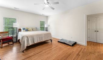 216 Edwin Cir, Aylett, VA 23009