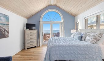 107 Ocean Ridge Dr, Atlantic Beach, NC 28512