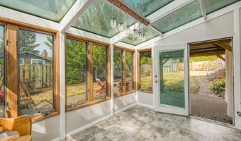11175 SW FAIRFIELD St, Beaverton, OR 97005