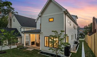 1905 N TAYLOR St, Arlington, VA 22207