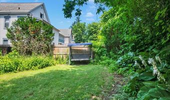 16 Isham St, Burlington, VT 05401