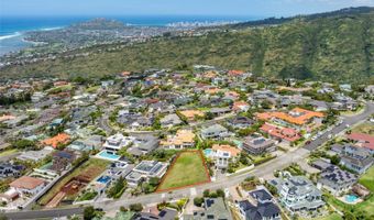 938 Ikena Cir, Honolulu, HI 96821