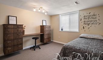 6662 Adaridge Dr SE, Ada, MI 49301