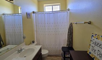 212 HERITAGE Ln, Aztec, NM 87410