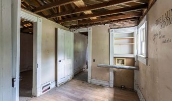 355 N 8th St, Arlington, NE 68002