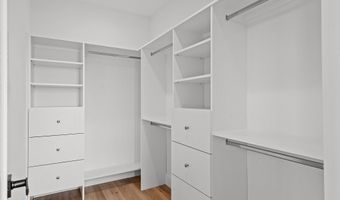 322 Third St, Beach Haven, NJ 08008