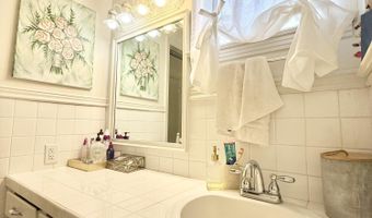 403 Pine Dr, Brookhaven, MS 39601