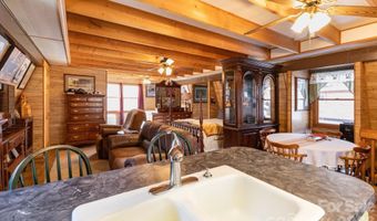 1010 And 1014 Melton Branch Rd, Bakersville, NC 28705