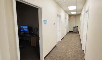 236 E JIMMIE LEEDS Rd, Absecon, NJ 08205