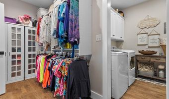 3433 H E Johnson Rd, Alvaton, KY 42122