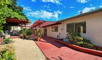 2050 Oak Hill Dr, Escondido, CA 92027