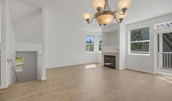 14771 SW BEARD Rd 104, Beaverton, OR 97007