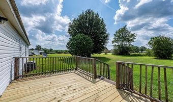 107 Oakridge Dr, Americus, GA 31709