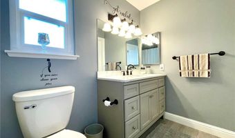 2246 Windsor Dr, Henderson, NV 89014