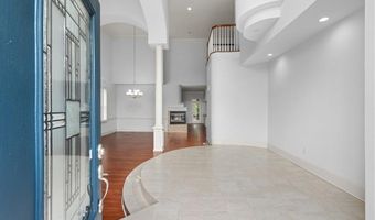 350 Wembley Cir, Atlanta, GA 30328