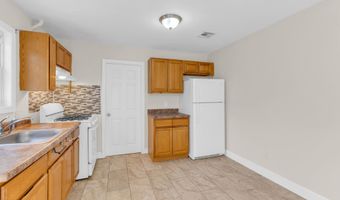 1152 Longboat Ave, Beachwood, NJ 08722