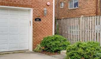 2026 N CULPEPER St, Arlington, VA 22207