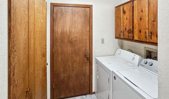 803 Latrobe Dr, Carlsbad, NM 88220