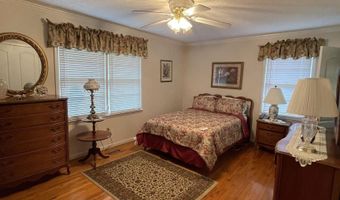 1035 Valley Dr, Attalla, AL 35954