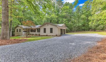 1796 MAGNOLIA St, Alexander City, AL 35010