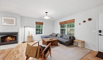 323 PALMER Rd, Basye, VA 22810