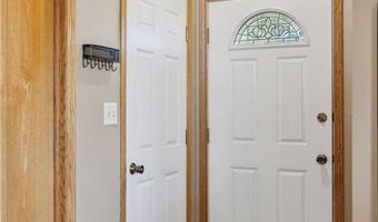 723 Ochotto Lake Dr, Avon, MN 56310