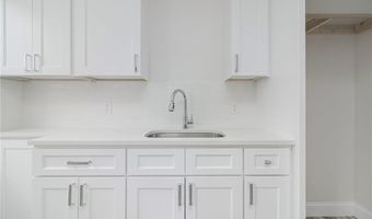 1303 Cranston St, Cranston, RI 02920