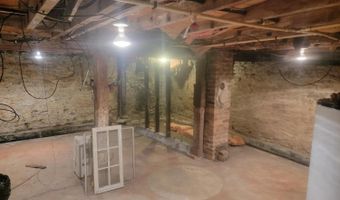 178 W 4th St, Aurora, IN 47001