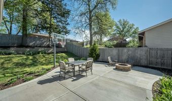 12341 Betsy Ross Ln, St. Louis, MO 63146