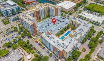 2775 NE 187th St 318, Aventura, FL 33180