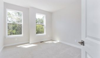 44581 STRABANE Ter, Ashburn, VA 20147