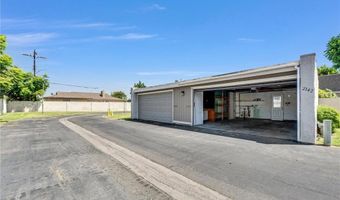 2142 W Liverpool Ln, Anaheim, CA 92804