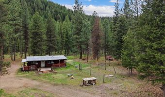 1155 Outback Trl, Alberton, MT 59820
