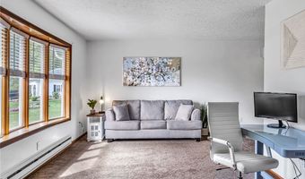 130 Graybark Ln, Amherst, OH 44001